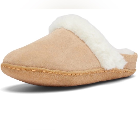 Sorel Women's Cozy Tan and Cream Slippers - Picture 5 of 12